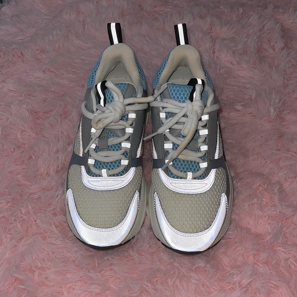 Dior Shoes - Dior B22 size 38